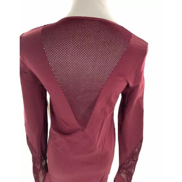 C&C California Women's Pullover Top Shirt Burgundy Long Sleeve Stretch Medium - Picture 3 of 6
